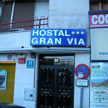 Hostal Gran Via Pinto Exterior photo
